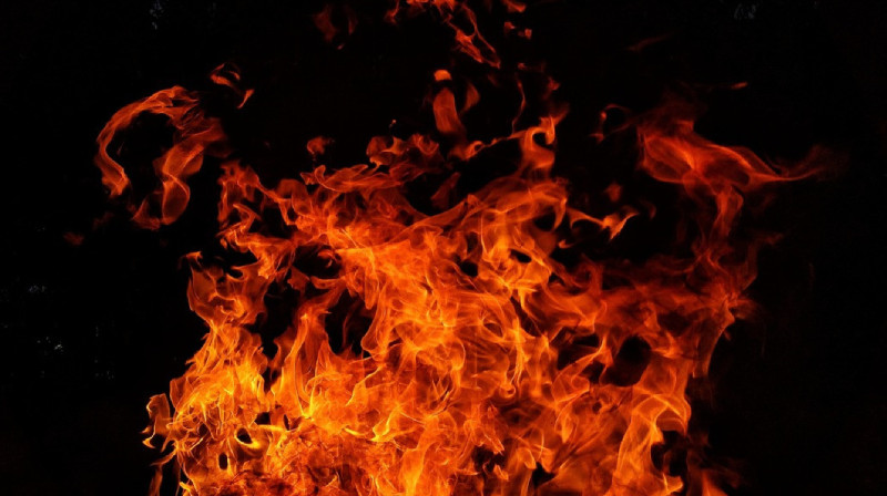 100 детей вывели воспитатели из горящего детского сада в Карагандинской области