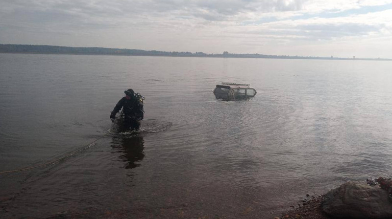 Застрелил соперника и уплыл от полицейских – любовная драма разыгралась под Красноярском