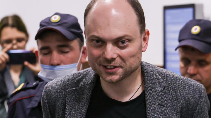 Владимир Кара-Мурза Омбыдағы колониядағы жазалау камерасына жіберілді