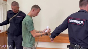 Полицейские пытали, а суд закрыл глаза – поджигателя Z-инсталляции отправили в СИЗО