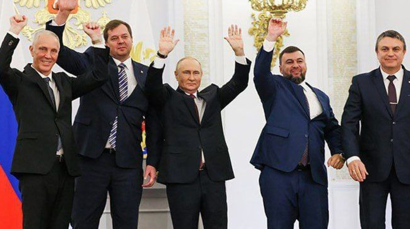 В России назначена новая праздничная дата - День воссоединения ДНР, ЛНР, Запорожской и Херсонской областей с РФ.