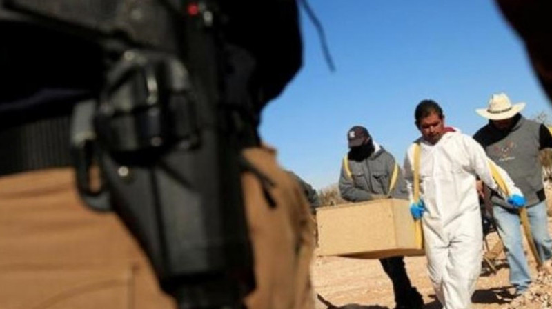 Мексикада есірткі картелінің құрбандары жерленген жер табылды