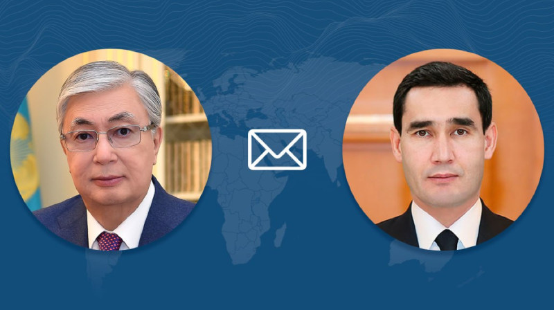 Токаев поздравил Туркменистан с Днём независимости