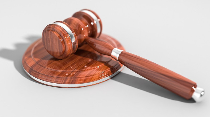 Главу управления сельского хозяйства осудили в ВКО