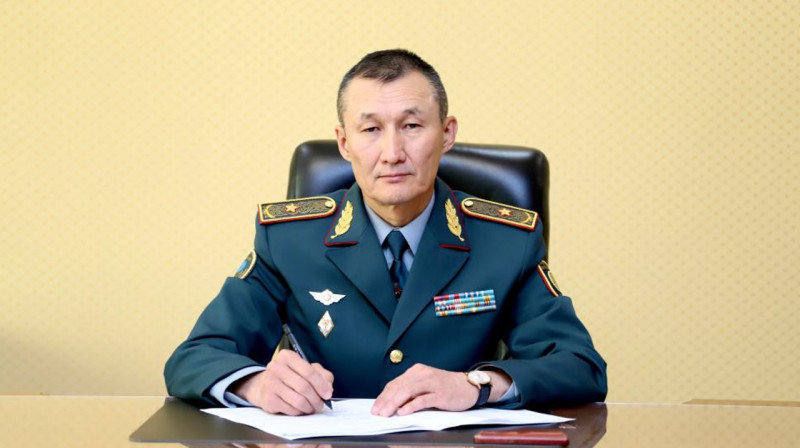 Спасатели собирали дань министру по ЧС Сырыму Шарипханову — соцсети