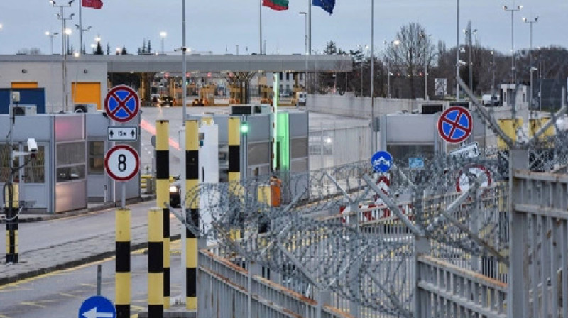 Болгарияға ресейлік нөмірі бар көліктерге кіруге тыйым салынды