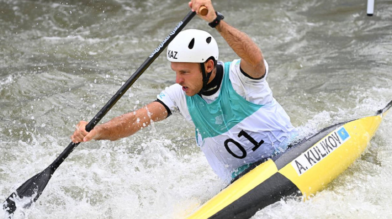 Бронзовую медаль по гребле завоевал казахстанский спортсмен на Азиаде