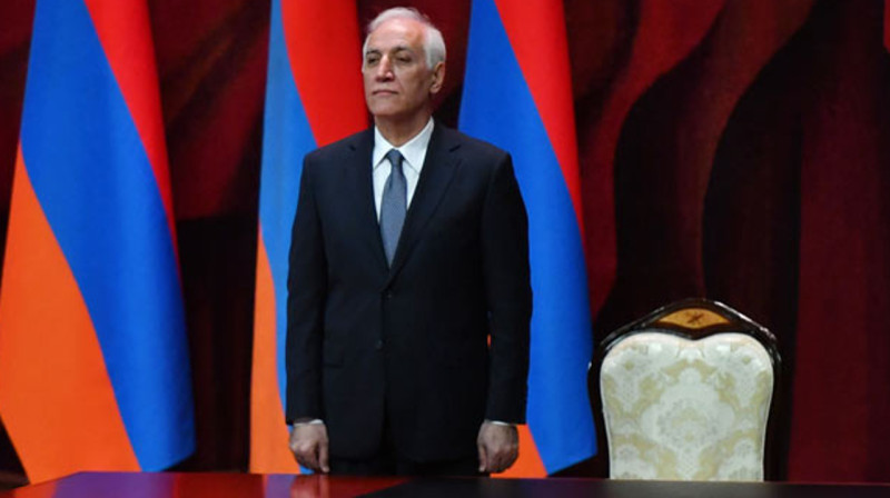 Франция обсуждает возможность военной помощи для Армении