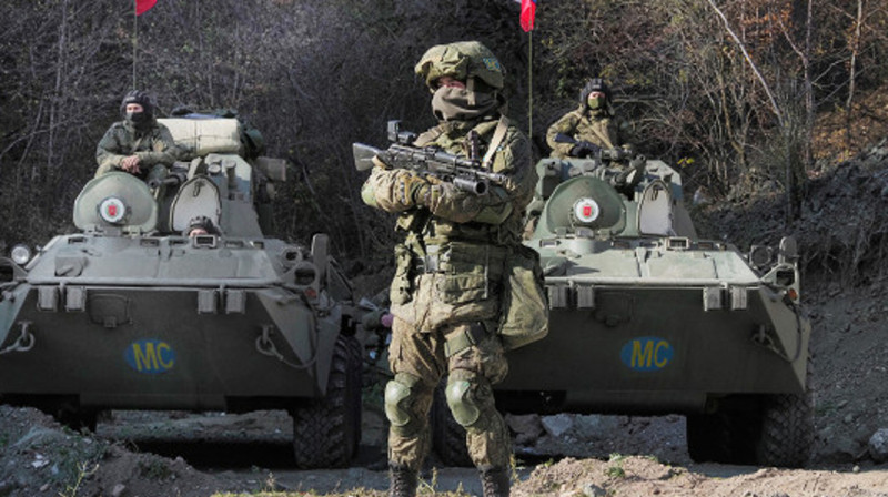 Российские миротворцы свернули посты в Карабахе
