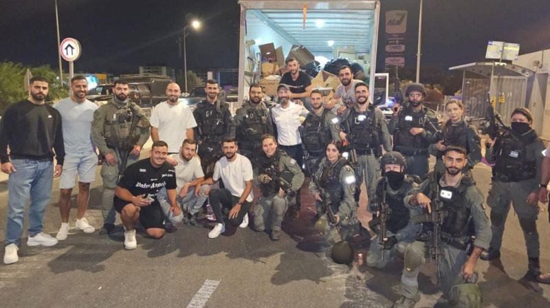 ЦАХАЛ призвала 300 тысяч резервистов за двое суток. ВИДЕО