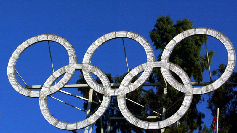 МОК принял решение отстранить Олимпийский комитет России