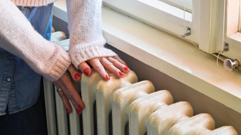 В Алматы начали подавать тепло в жилые дома