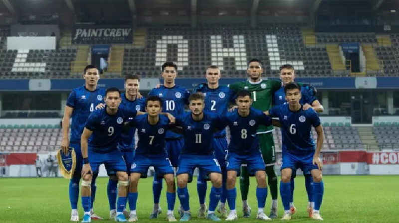 Молодежная сборная Казахстана по футболу "всухую" проиграла Испании