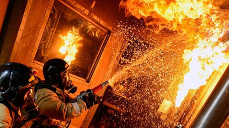 Женщина сгорела заживо при пожаре в Караганде