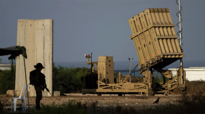 США хотят отправить Израилю две системы "Железный купол"