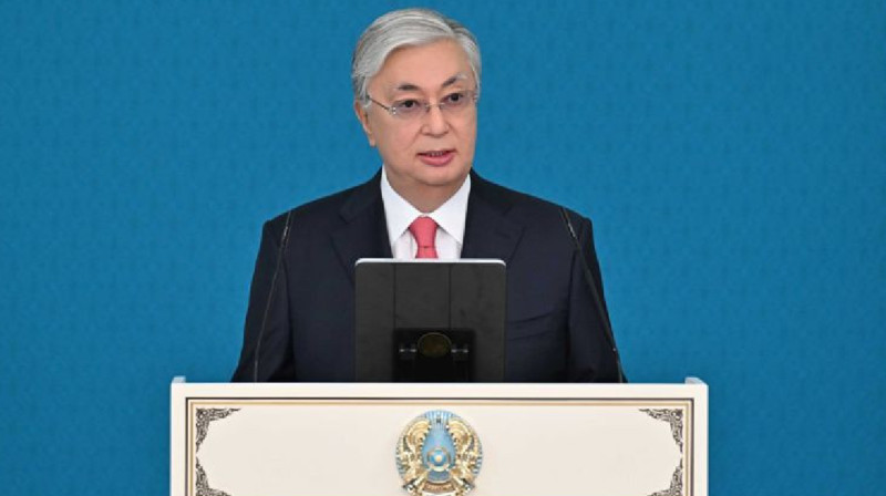 Токаев поздравил казахстанских спасателей