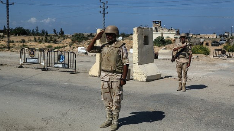 Египет открыл КПП на границе с сектором Газа