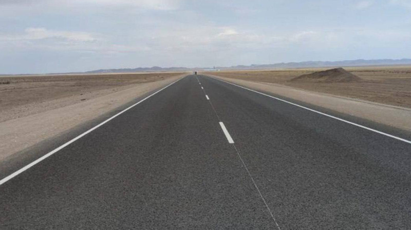 Сразу несколько трасс перекрыли из-за погоды в Казахстане