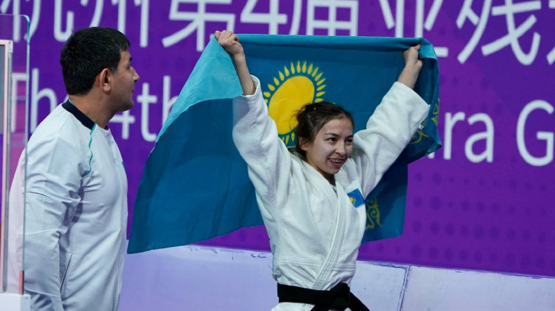 Акмарал Науатбек стала чемпионкой пара дзюдо на Азиатских играх