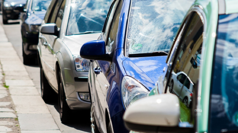 Более 400 грузовиков «застряли» на границе Казахстана и Кыргызстана