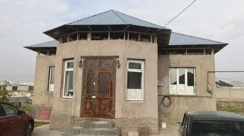 Пять человек отравились угарным газом в собственном доме