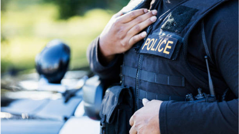 На празднике в честь Хэллоуина в США открыли стрельбу, есть погибшие. ВИДЕО