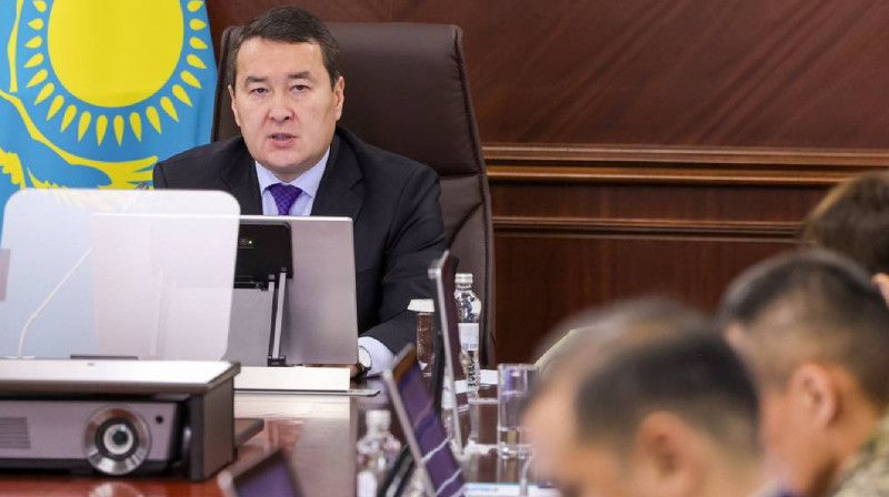 Люди попадают в тяжелые ситуации из-за финансовой неграмотности - Смаилов