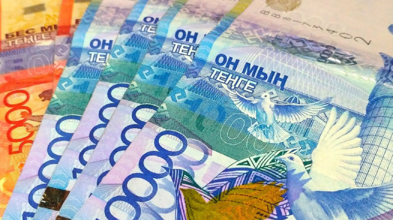 Более 500 млн тенге вложили казахстанцы в финпирамиду