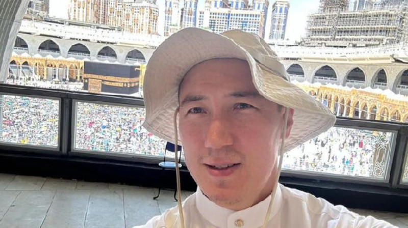 Певец Рахат Турлыханов предстал перед судом по делу о домашнем насилии