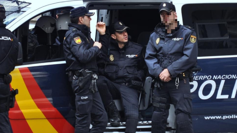 Полиция Испании обнаружила 720 кг кокаина среди металлолома из Косты-Рики