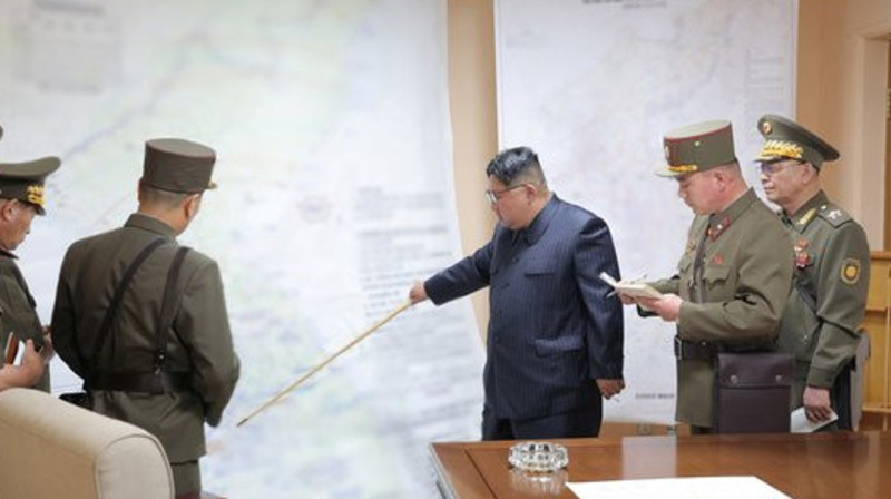 Россия получила от Ким Чен Ына более миллиона артиллерийских снарядов - Bloomberg