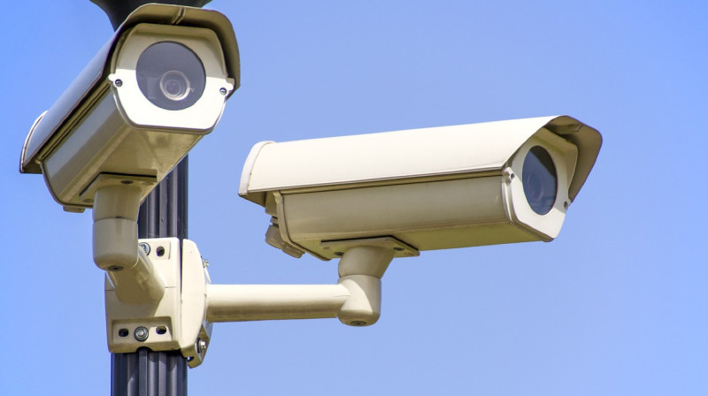 Видеокамеры установили на кухнях алматинских школ