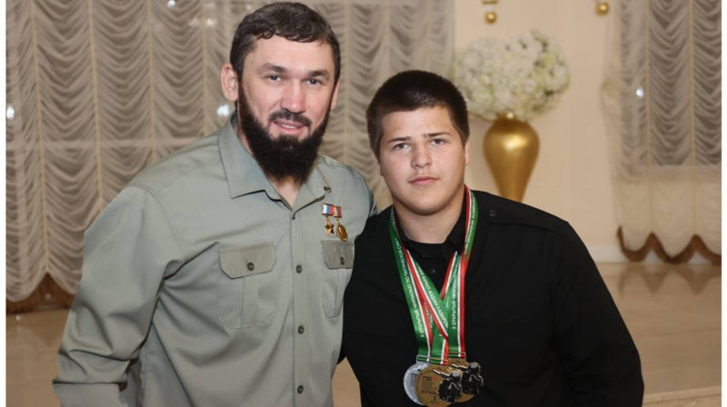 Сына Кадырова назначили на ответственную должность в службу безопасности главы Чечни