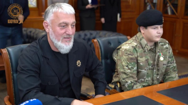Национальные республики РФ продолжают заискивать перед сыном Рамзана Кадырова