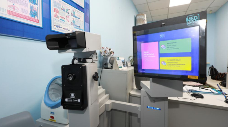 В Астане проверять водителей автобусов на трезвость будет электронная система