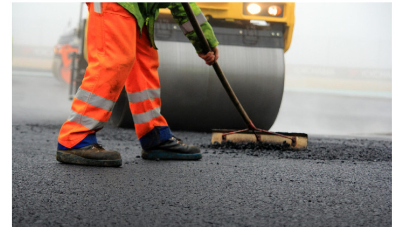 В одном из районов Алматы обновили 40 км дорог