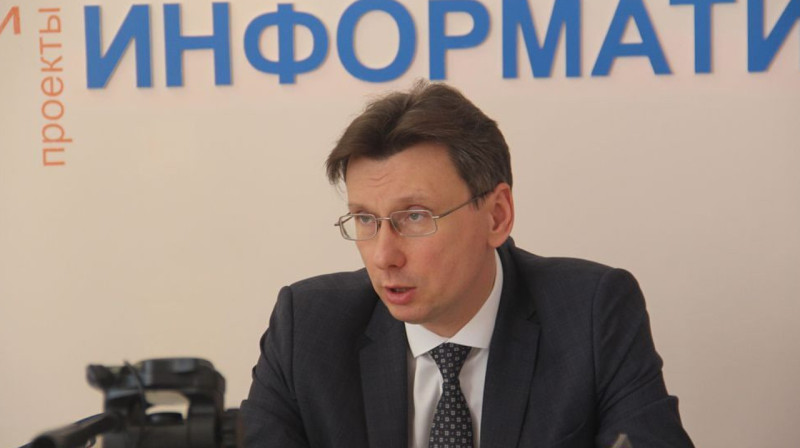 Министр образования призвал не платить много денег учителям