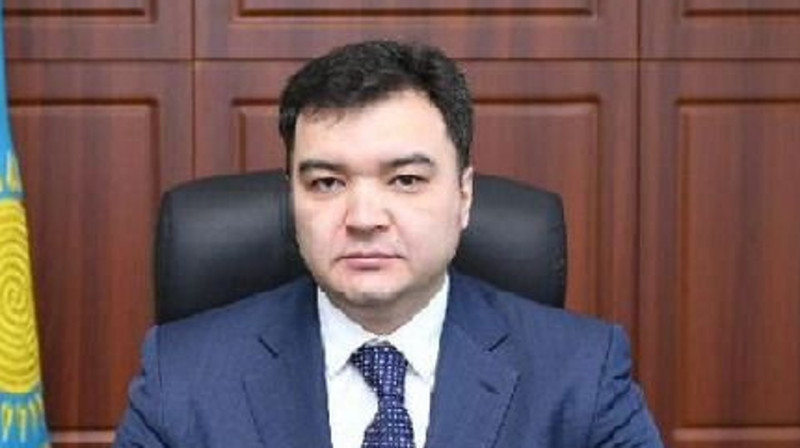 Экс-аким Кентау вновь оказался за решеткой