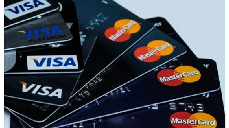 Турция объявила финансовый бойкот Америке