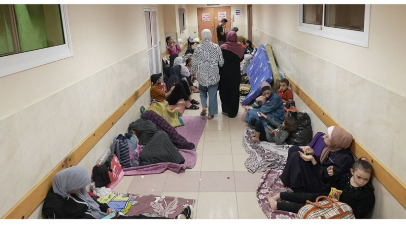 Вторая по величине больница в Газе вынужденно прекратила работу из-за обстрелов