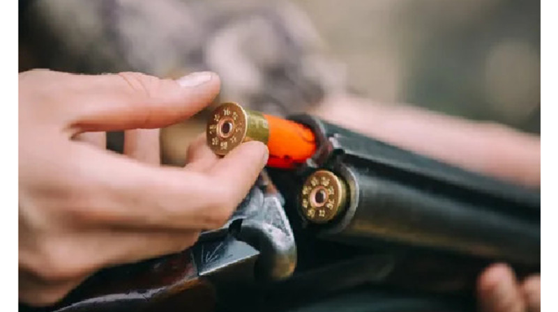 По полицейским - из двустволки: пьяный водитель задержан