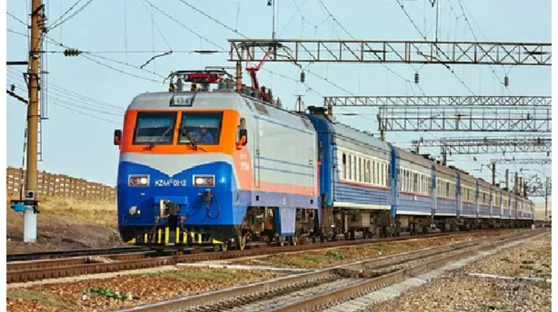 Дамочку подшофе высадили из поезда