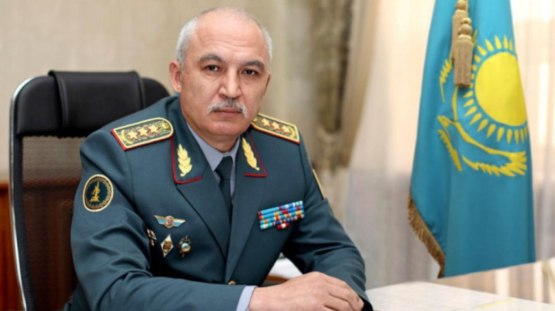 Министр обороны РК объяснил, почему его сын еще не служил в армии