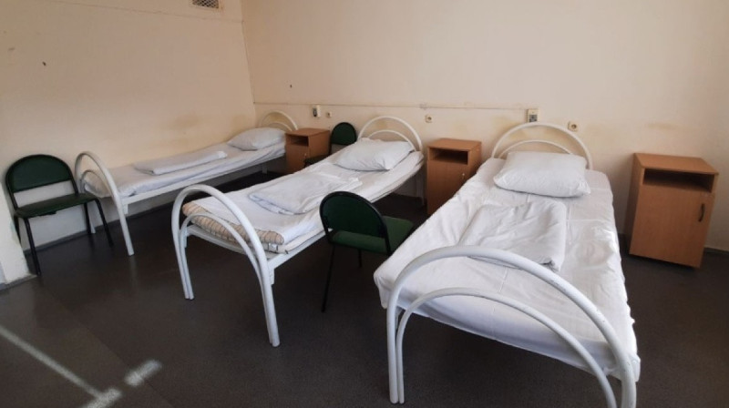 В Актау директор медучреждения платил зарплату из бюджета своим родственникам