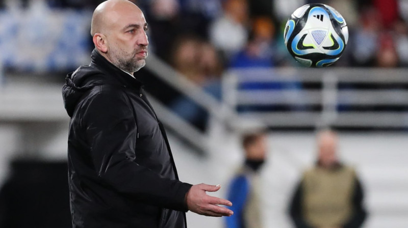 Главный тренер сборной Казахстана по футболу возглавил "Актобе"