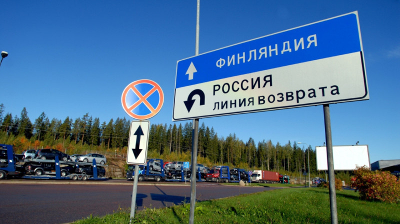 Финляндия закрыла все границы с Россией