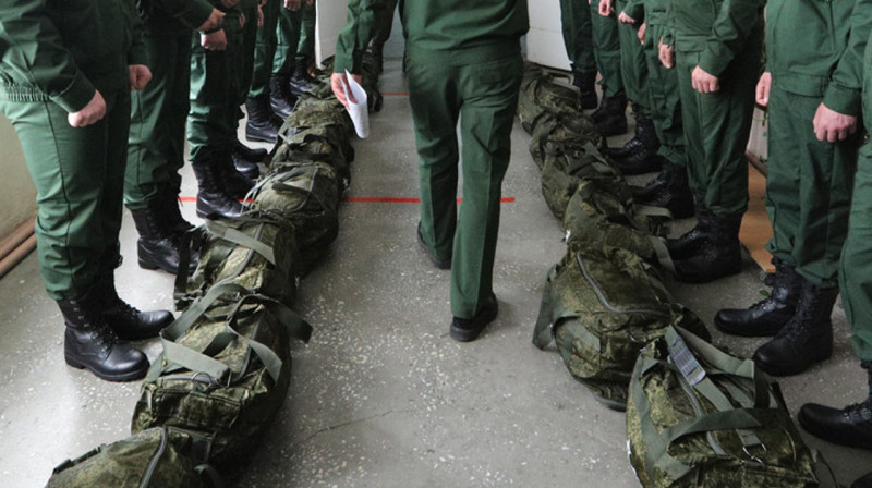 Минобороны хочет сократить список болезней, с которыми не берут в армию