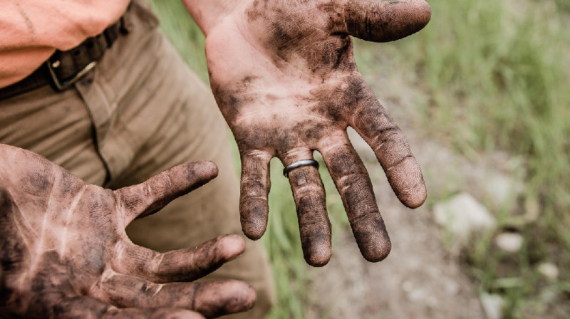 Мужчину два года держали в трудовом рабстве в Павлодарской области