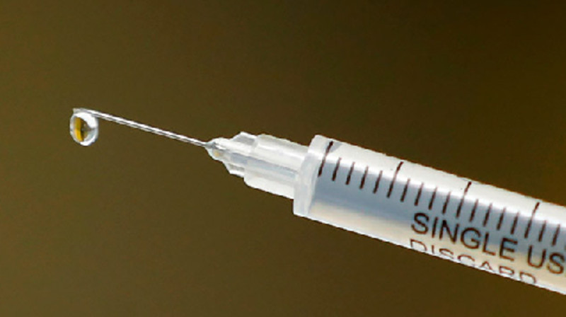 В соцсетях распространяют фейк о принудительной вакцинации китайским препаратом