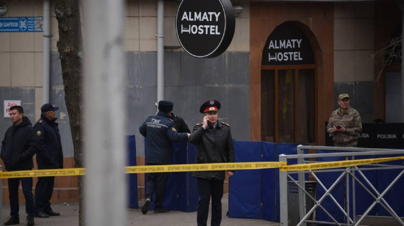 В Алматы разыскивают владельцев сгоревшего хостела
